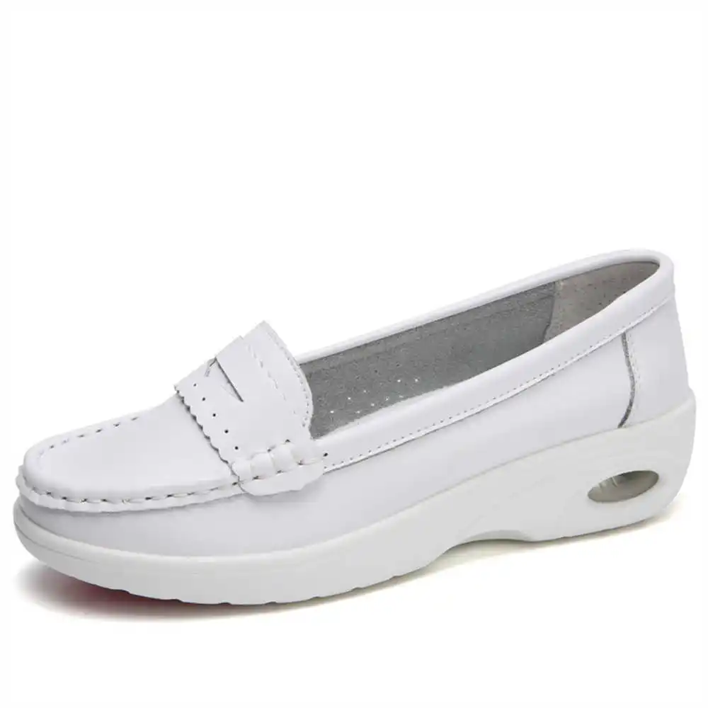 Thick Sole Slipon White Traine - Travel Accessories Wholesale Suppliers ulasan dan harga